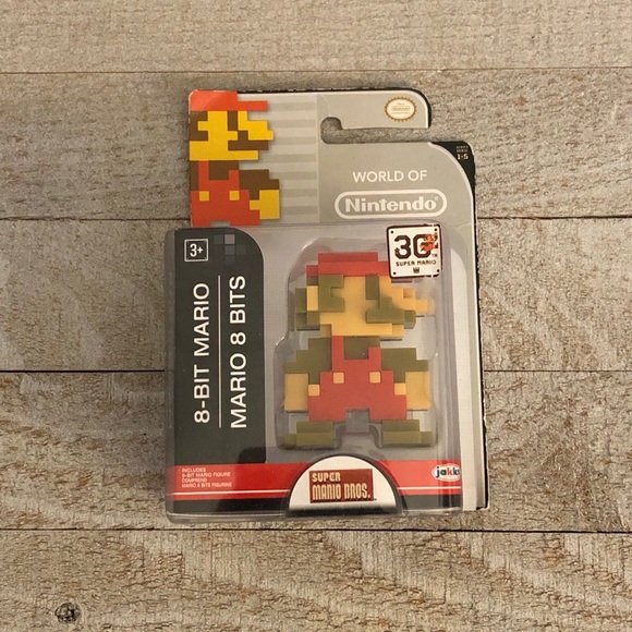 Super Mario Bros. 8-Bit World of Nintendo figure - Picture 1 of 8
